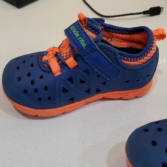 Stride Rite - Picture 3 of 10